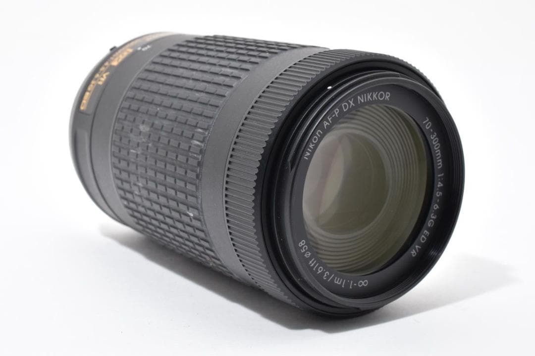 Nikon AF-P DX 70-300mm F4.5-6.3G VR レンズ