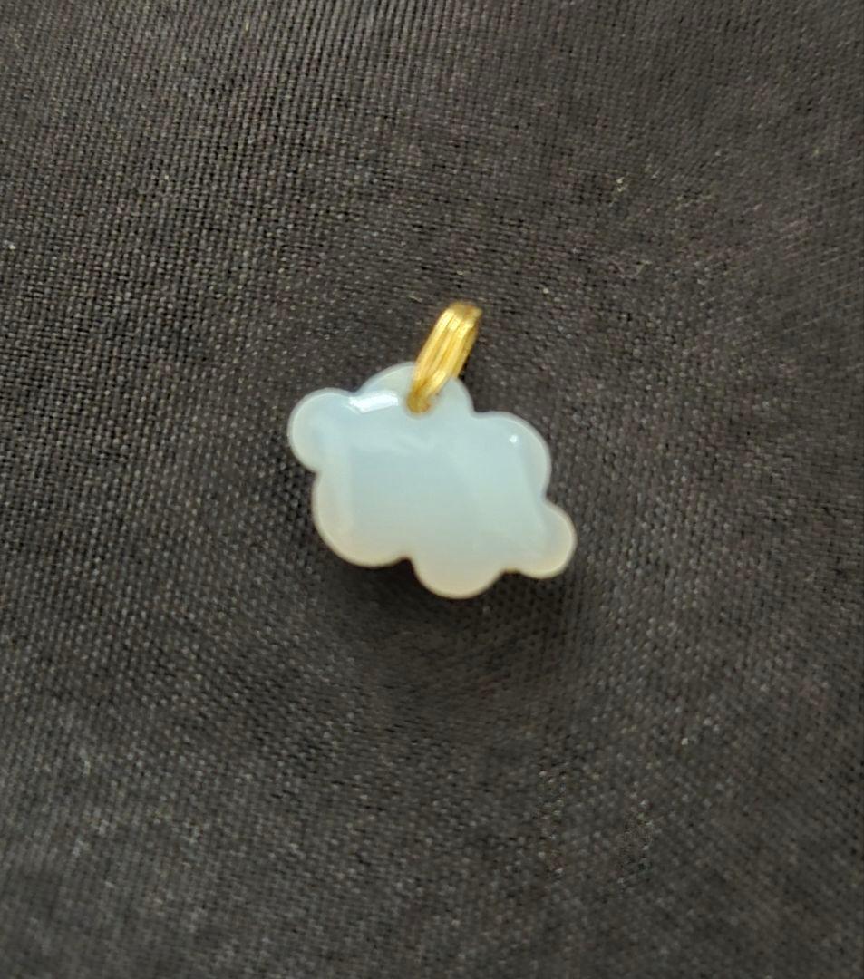 週末お値下げ 美品 マリーエレーヌドゥタイヤック ブルーカルセドニー 雲チャーム