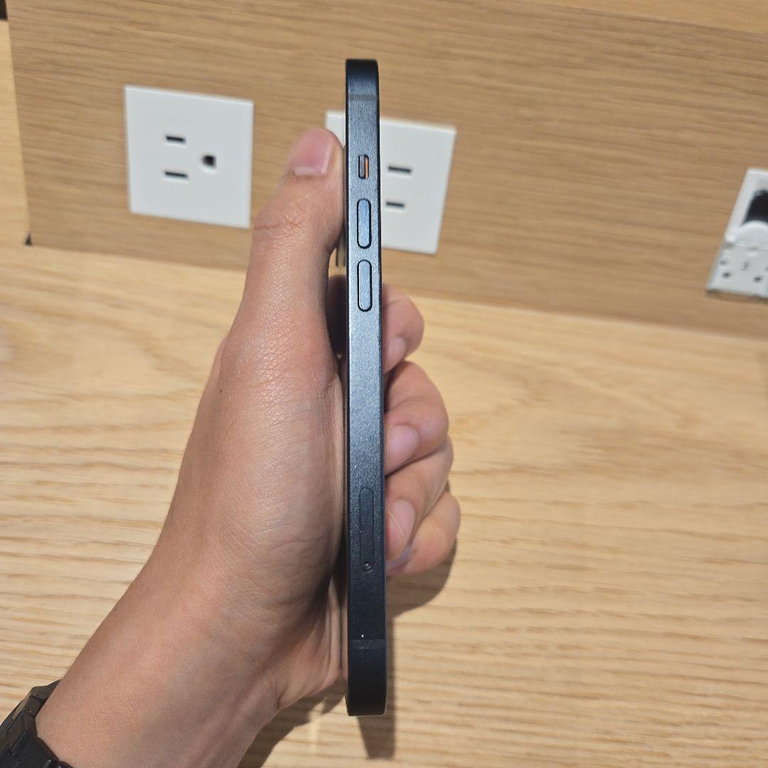 スマートフォン本体 Iphone 13