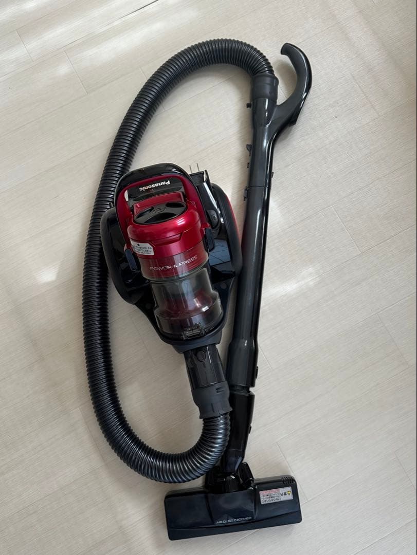 《美品》パナソニック サイクロン式掃除機 レッドブラック MC-SR23J-R