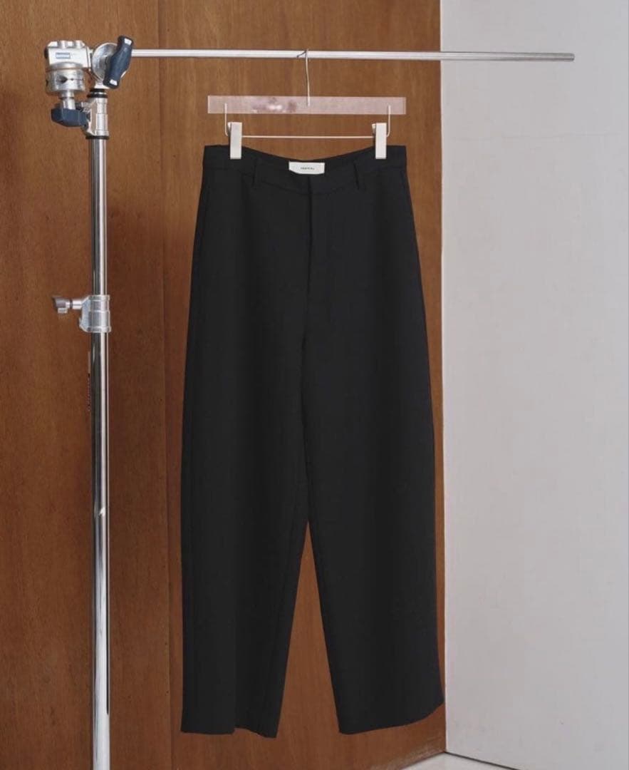 todayful Wide Cocoon Trousers ブラック　38