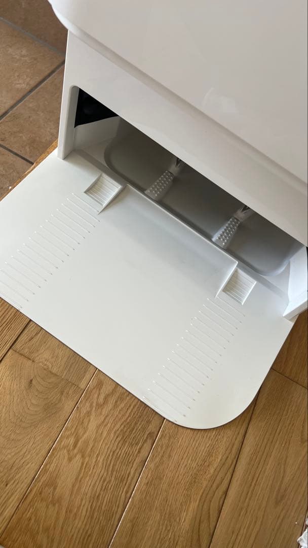 ロボット掃除機 自動充電 水拭き機能付き