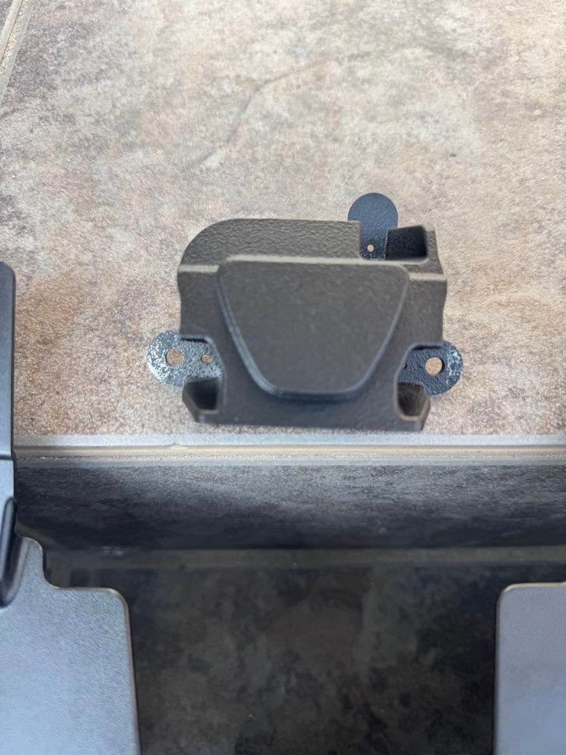 デリカd5 前期　バンパーエクステンション　本物ラプターライナー塗装