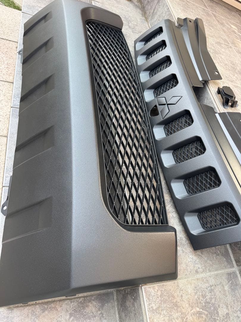 デリカd5 前期　バンパーエクステンション　本物ラプターライナー塗装