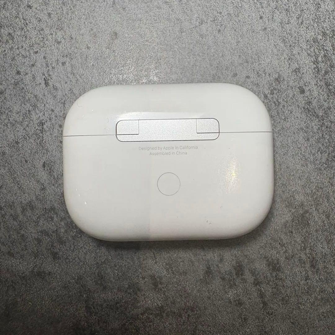 Airpods pro 第一世代とBRIEFING ROOT.COケース