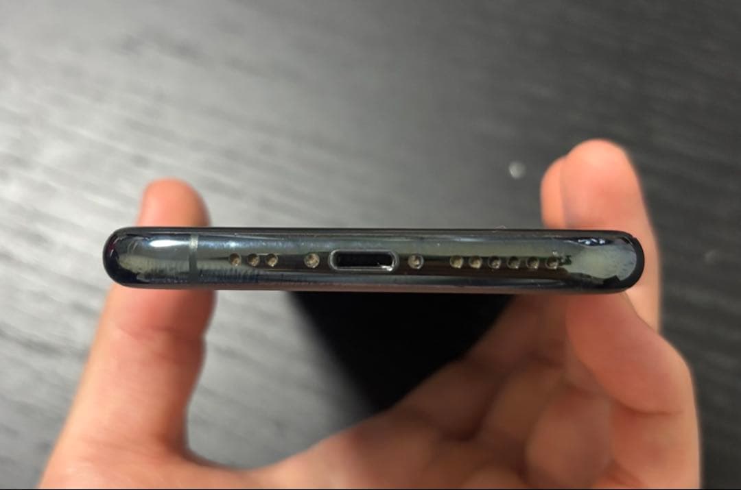 iPhone11Pro 本体 ミッドナイトグリーン SIMフリー