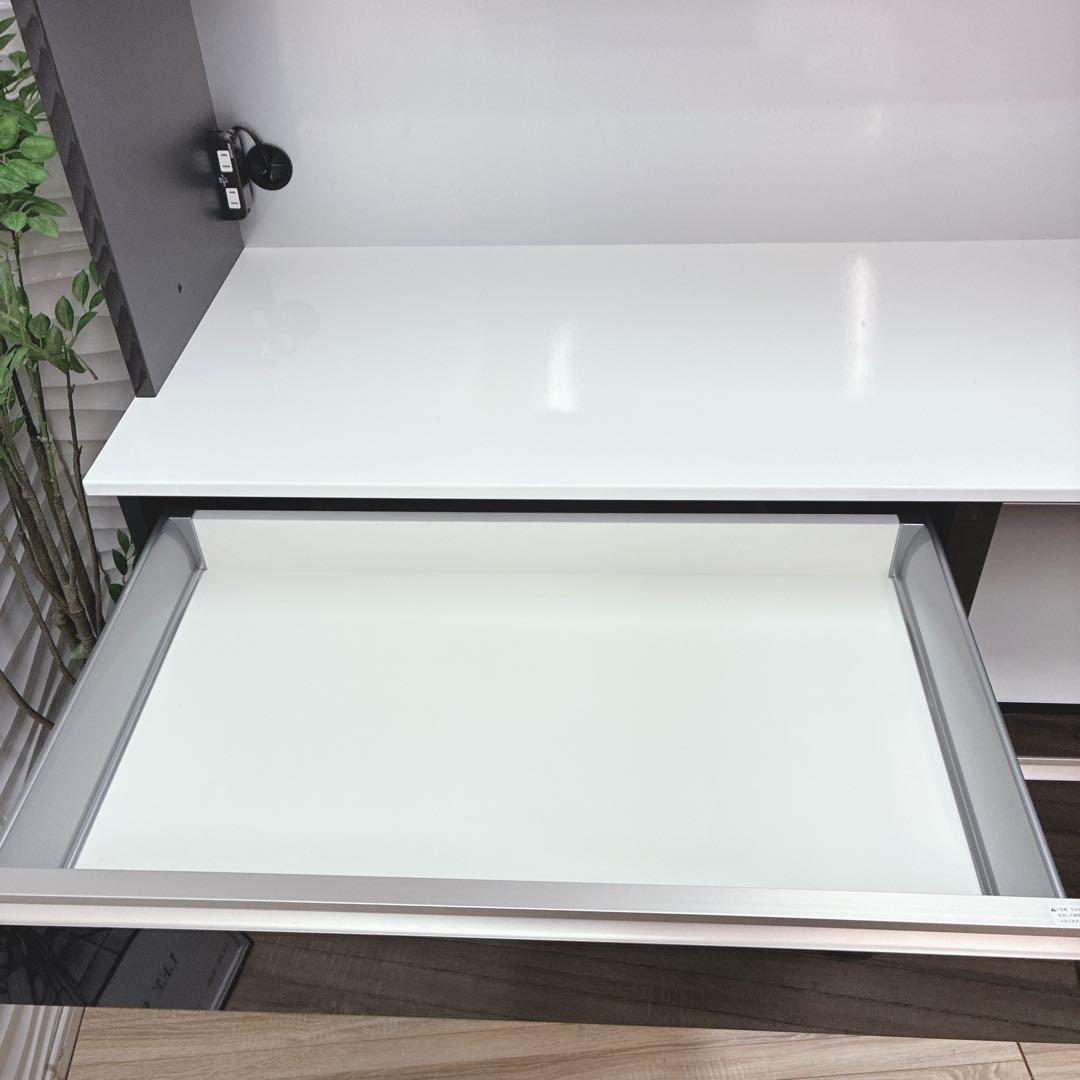 ◇島忠ホームズ15万円◇大阪全域 神戸市 配達料無料！◇食器棚◇キッチンボード◇