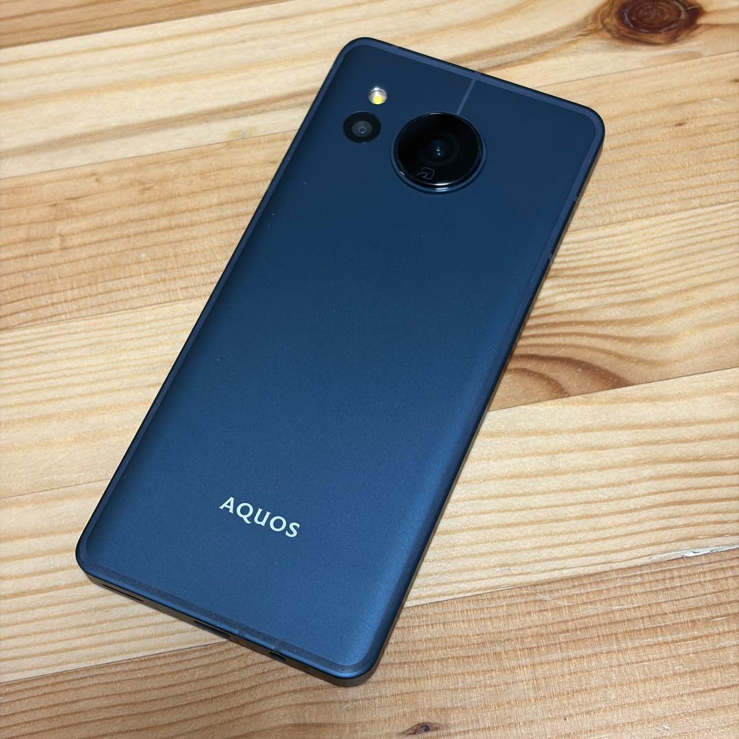 AQUOS Sense8 SIMフリー　外装美品　18700