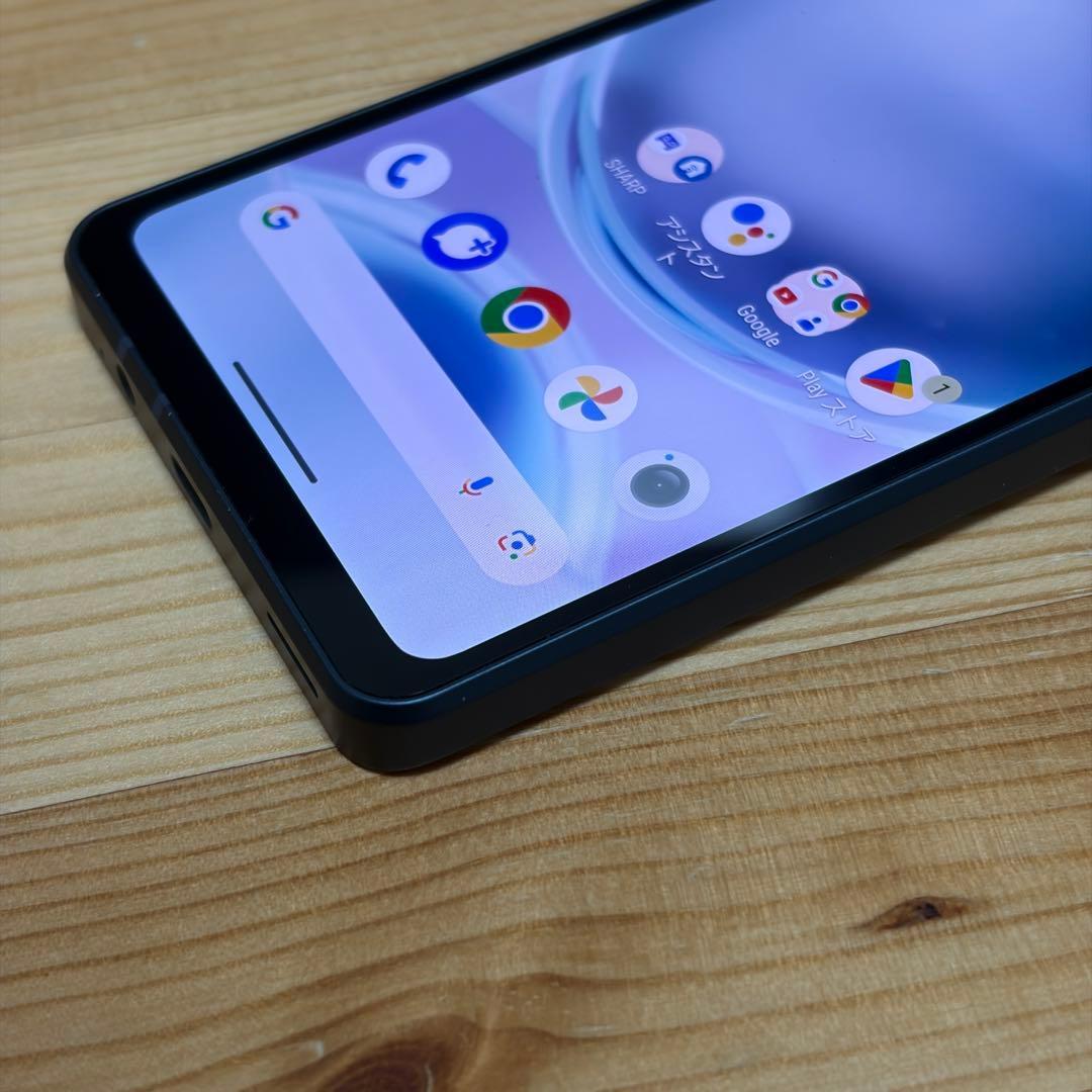 AQUOS Sense8 SIMフリー　外装美品　18700