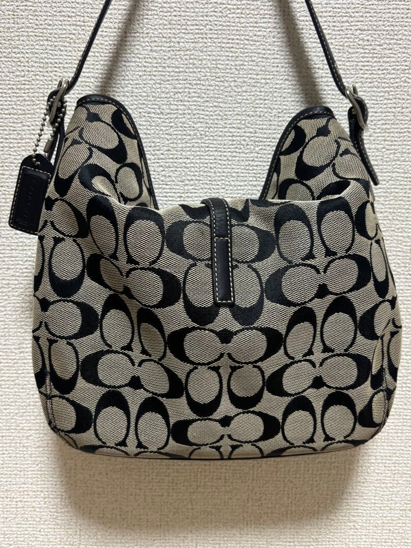 【美品】Coach シグネチャー ワンショルダーバッグ