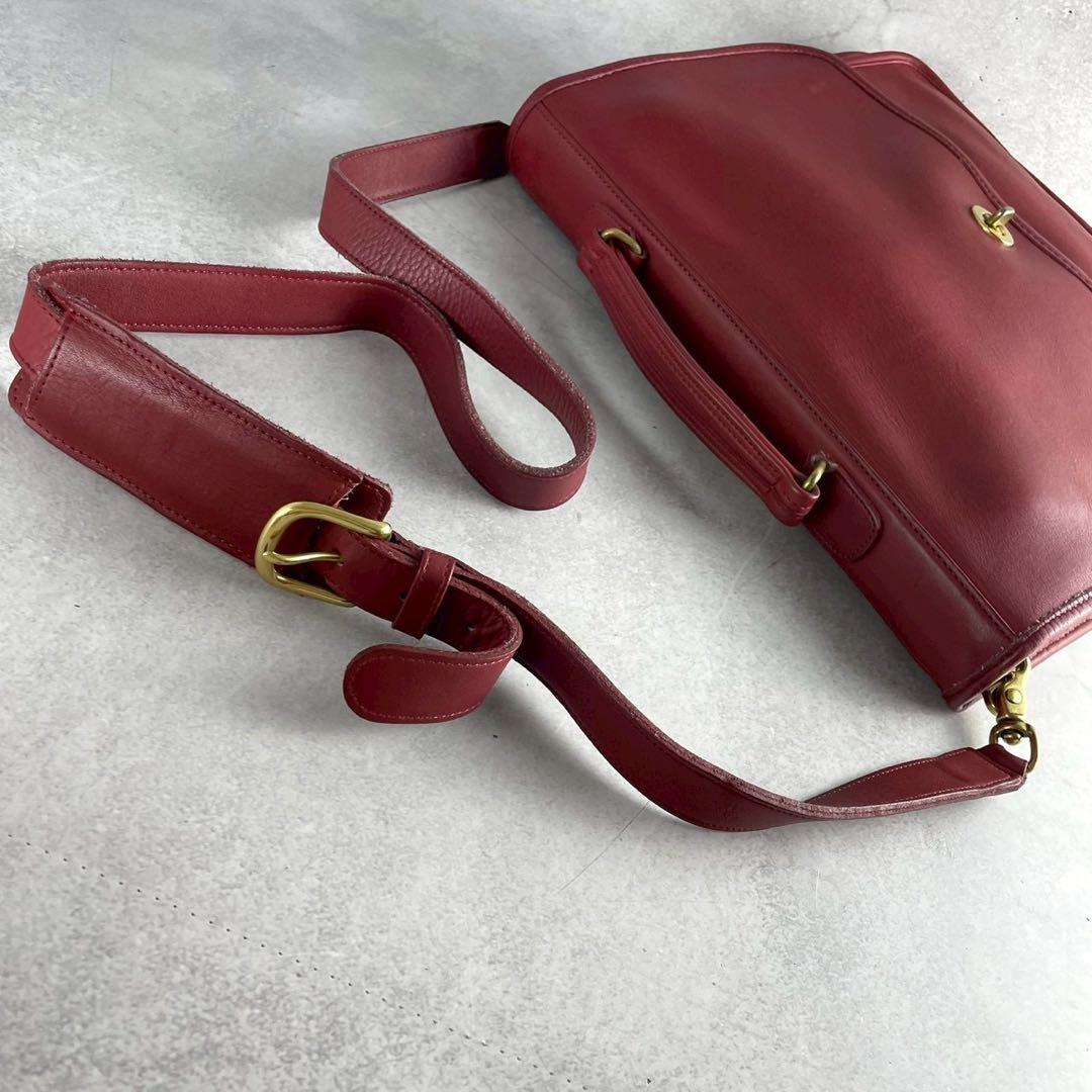 ✨稀少カラー✨美品✨オールドコーチ　ビジネスバッグ 2way ターンロック　赤