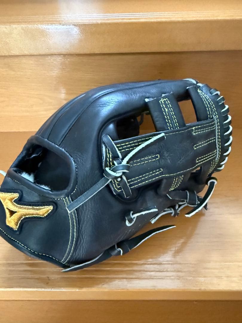 ミズノプロ　フェルナンドタティスjrモデル