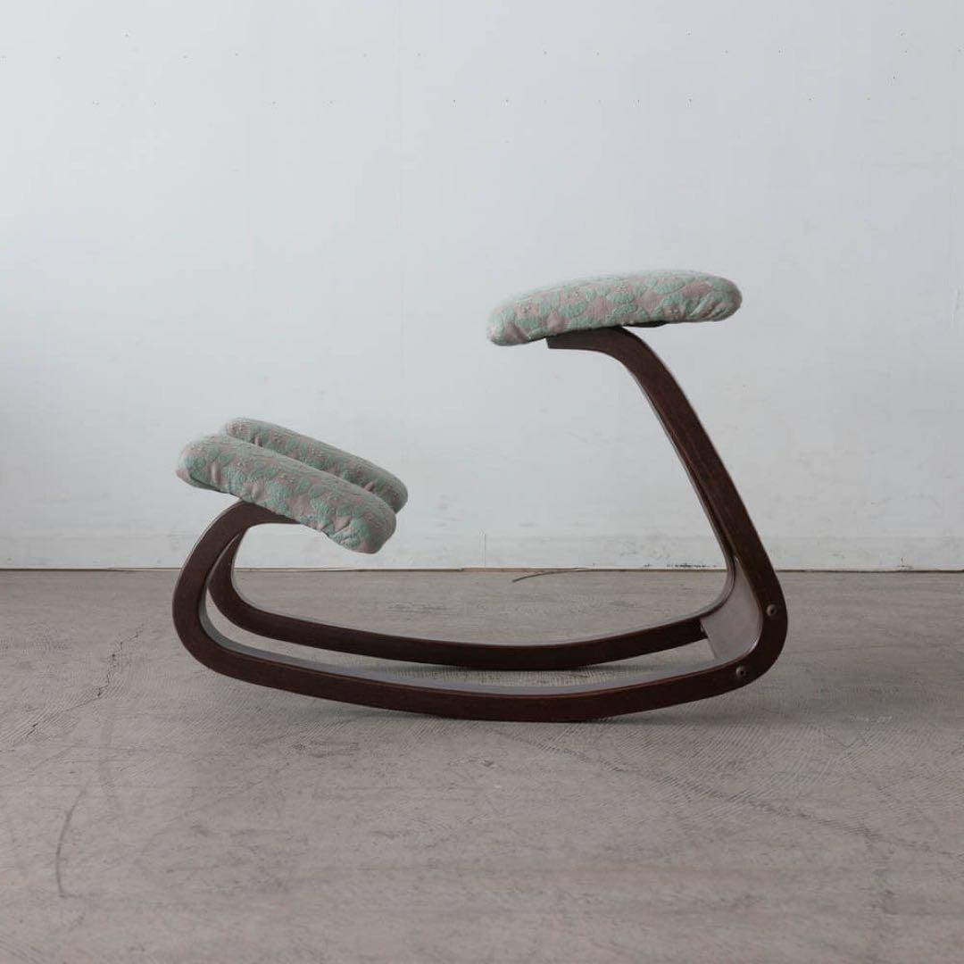 バランスチェア　バリアブル　バリエール　ミナペルホネン　dear