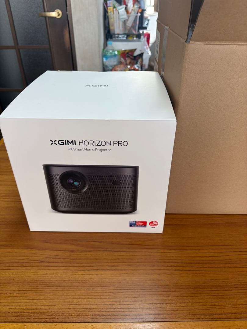 XGIMI HORIZON PRO 4Kプロジェクター本体