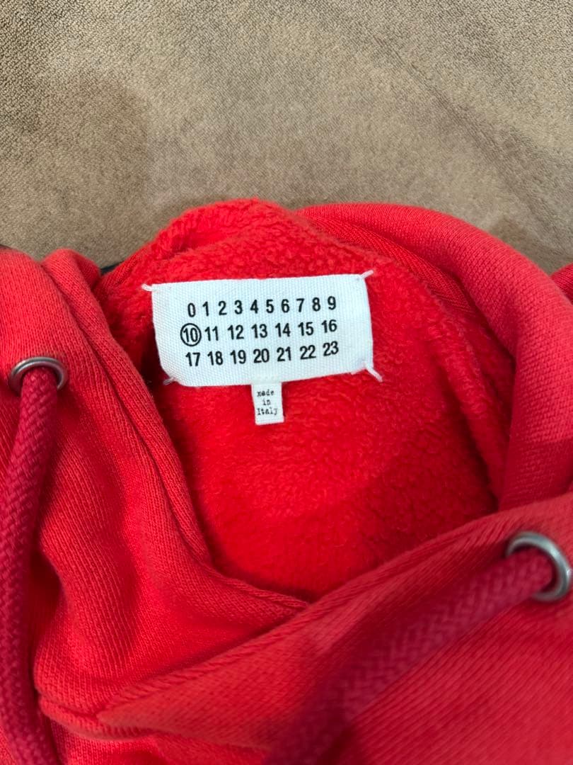 メゾンマルジェラ　フード付き　トレーナー　パーカー