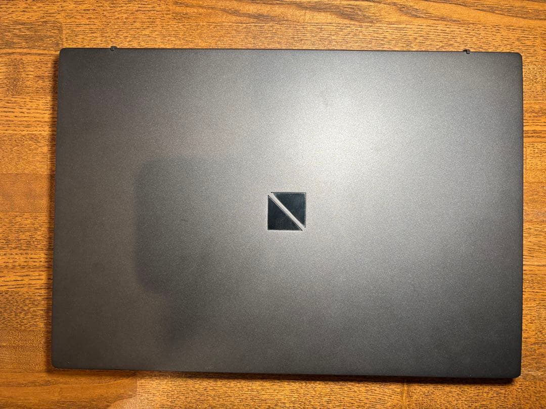 NEC LAVIE軽量ノートパソコン 第8世代i7 SSD 500GB搭載