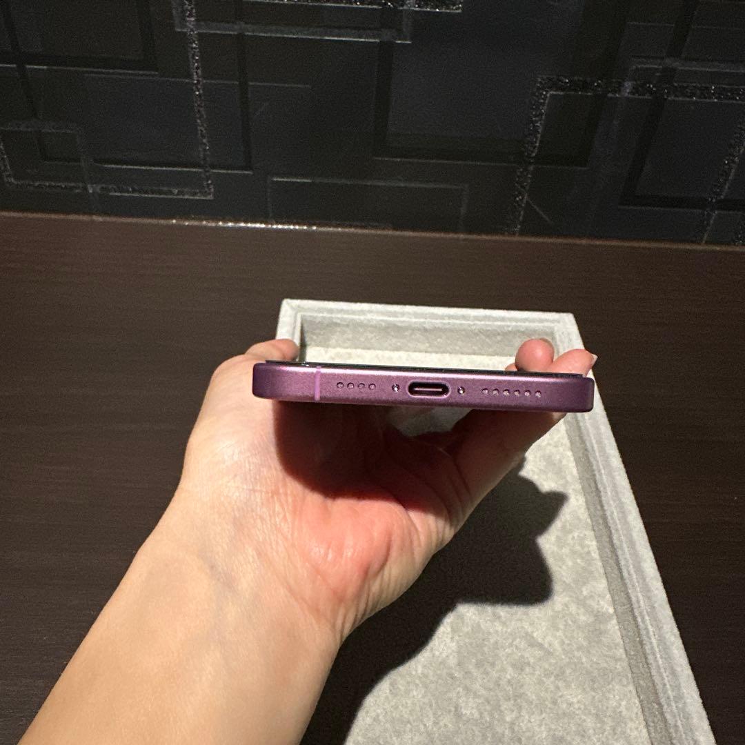 【美品】iPhone 16 Plus 128GB ピンク