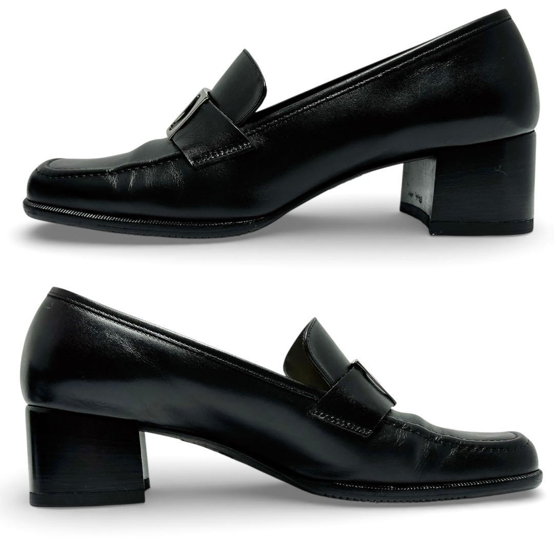 極美品✨フェラガモ 7C 約24㎝ ヴァラ レザー ローファー パンプス 黒