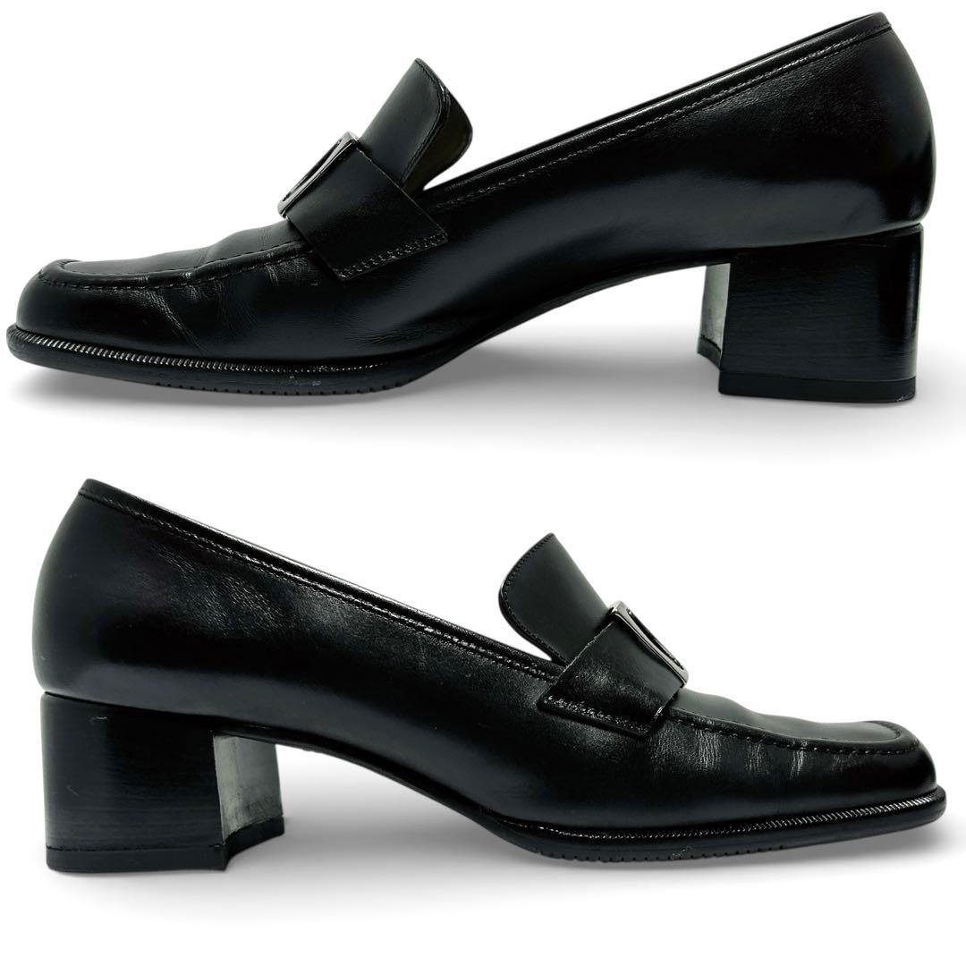 極美品✨フェラガモ 7C 約24㎝ ヴァラ レザー ローファー パンプス 黒