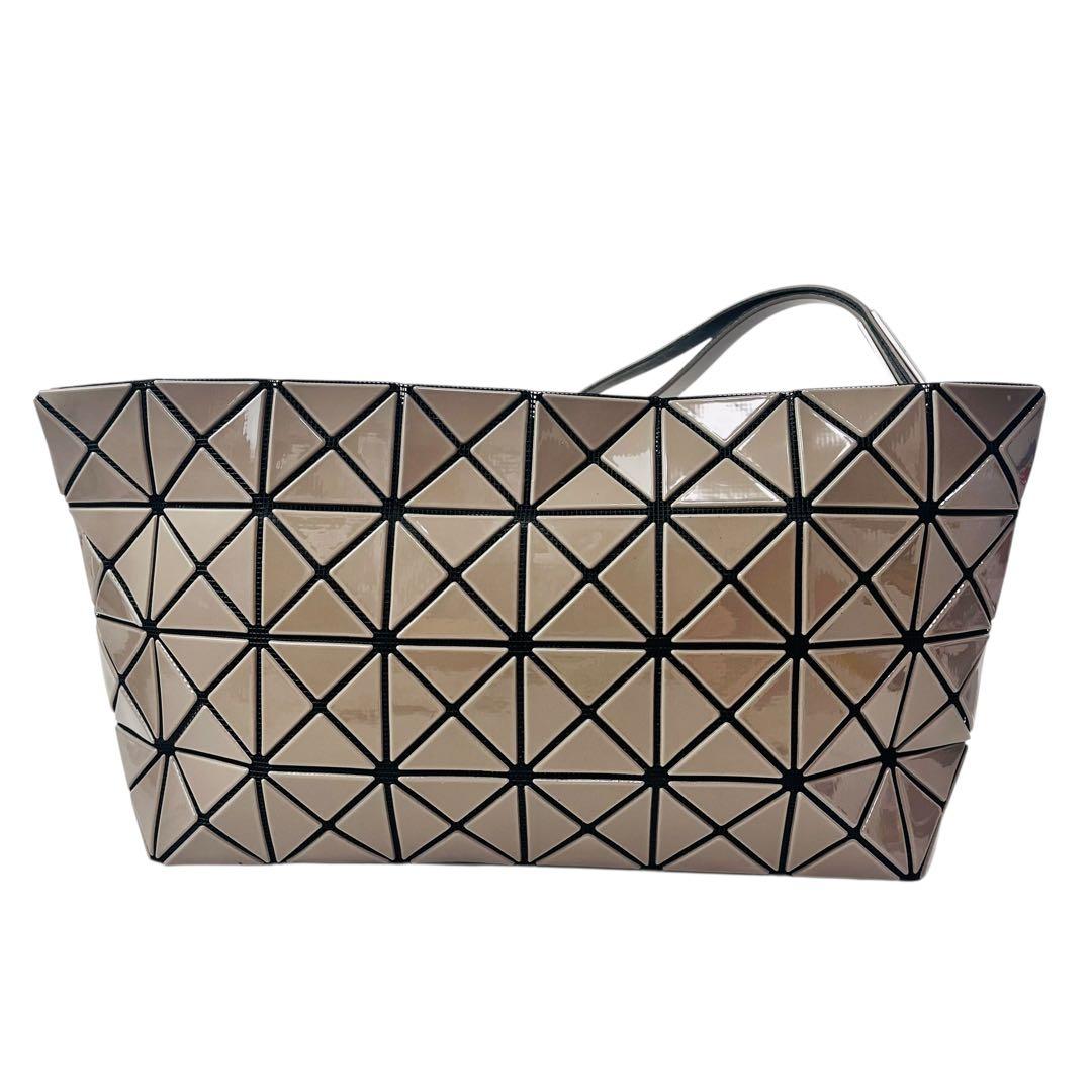 極美品✨ BAOBAO ISSEY MIYAKE イッセイミヤケ クラッチバッグ