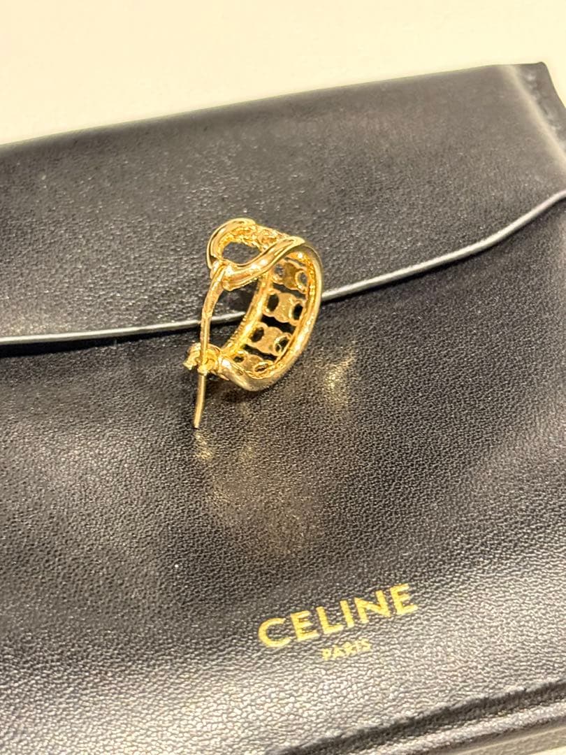 【片耳用/即納】CELINE セリーヌ トリオンフ マルチフープピアス ゴールド