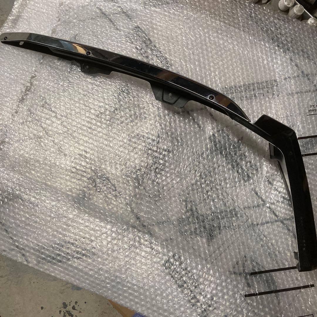 220 クラウン　RS モデリスタ　左ウイングスポイラー　219 送料込み