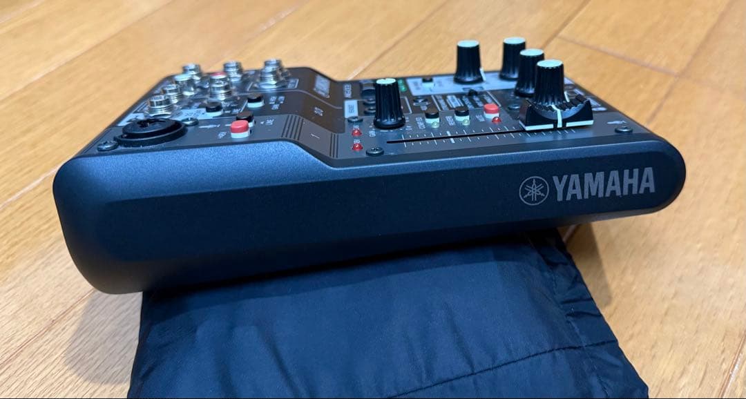 【中古】ヤマハ AG03MK2 と YCM01 のセット