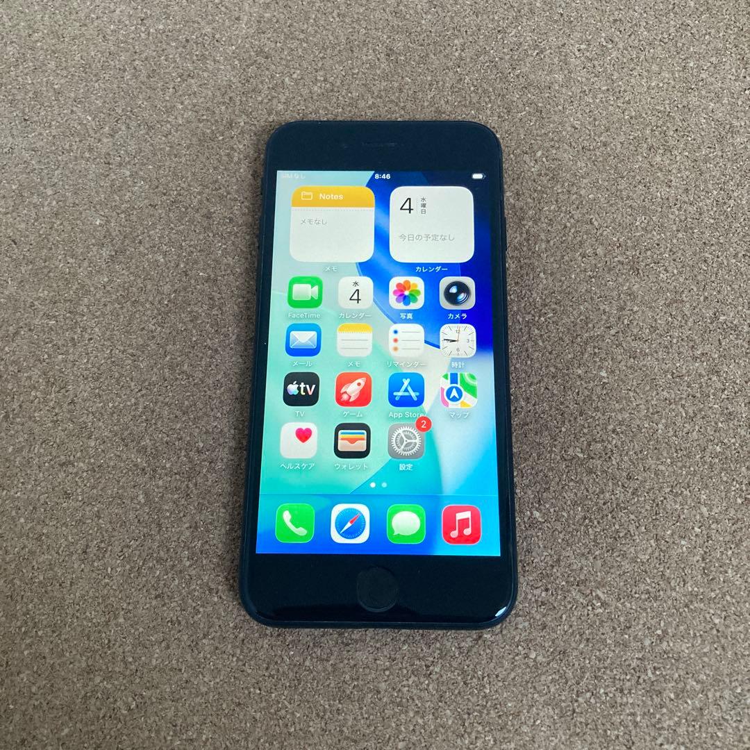 4058 電池新品☆比較的美品☆iPhoneSE3 128GB SIMフリー☆