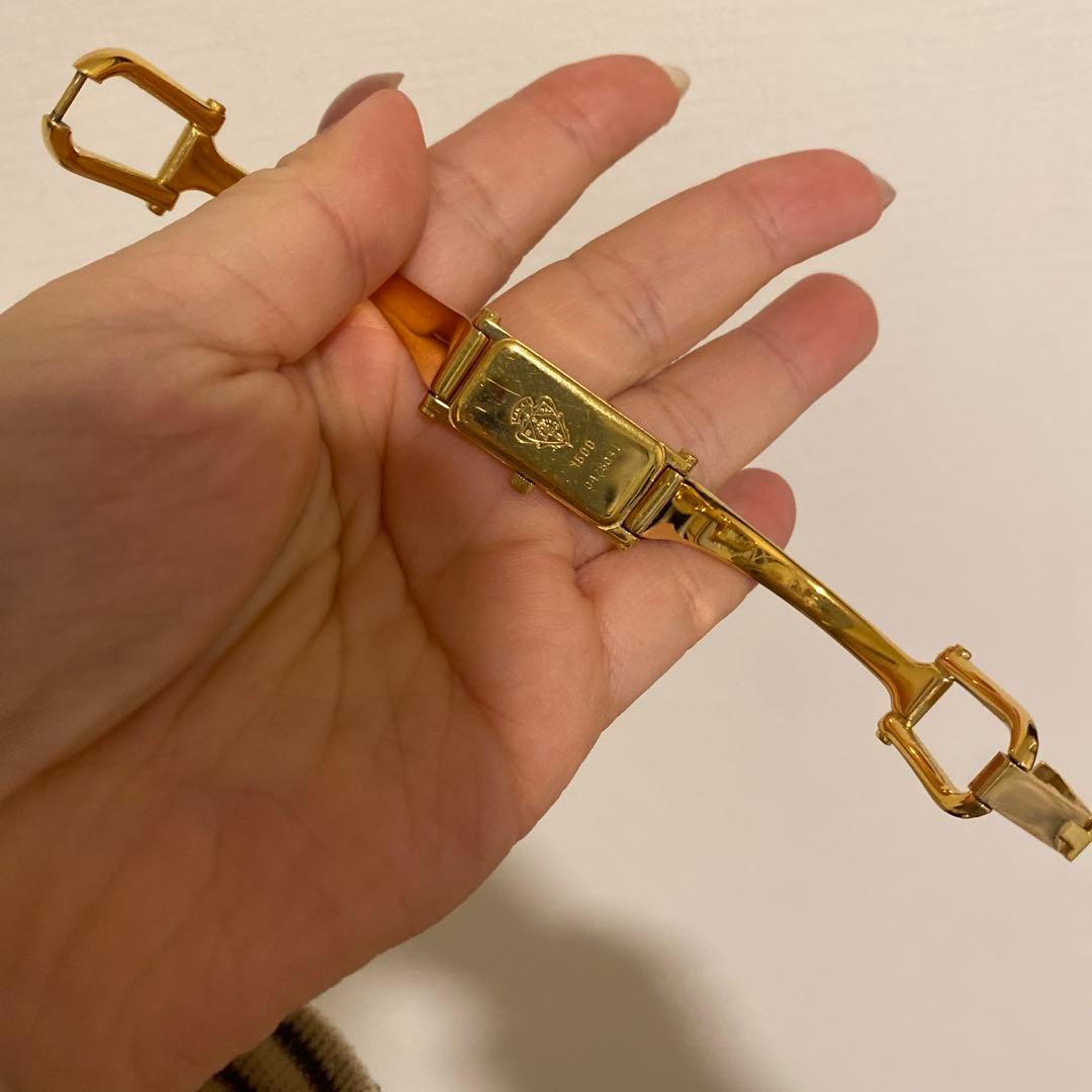 Gucci 時計　お得 箱付き　美品