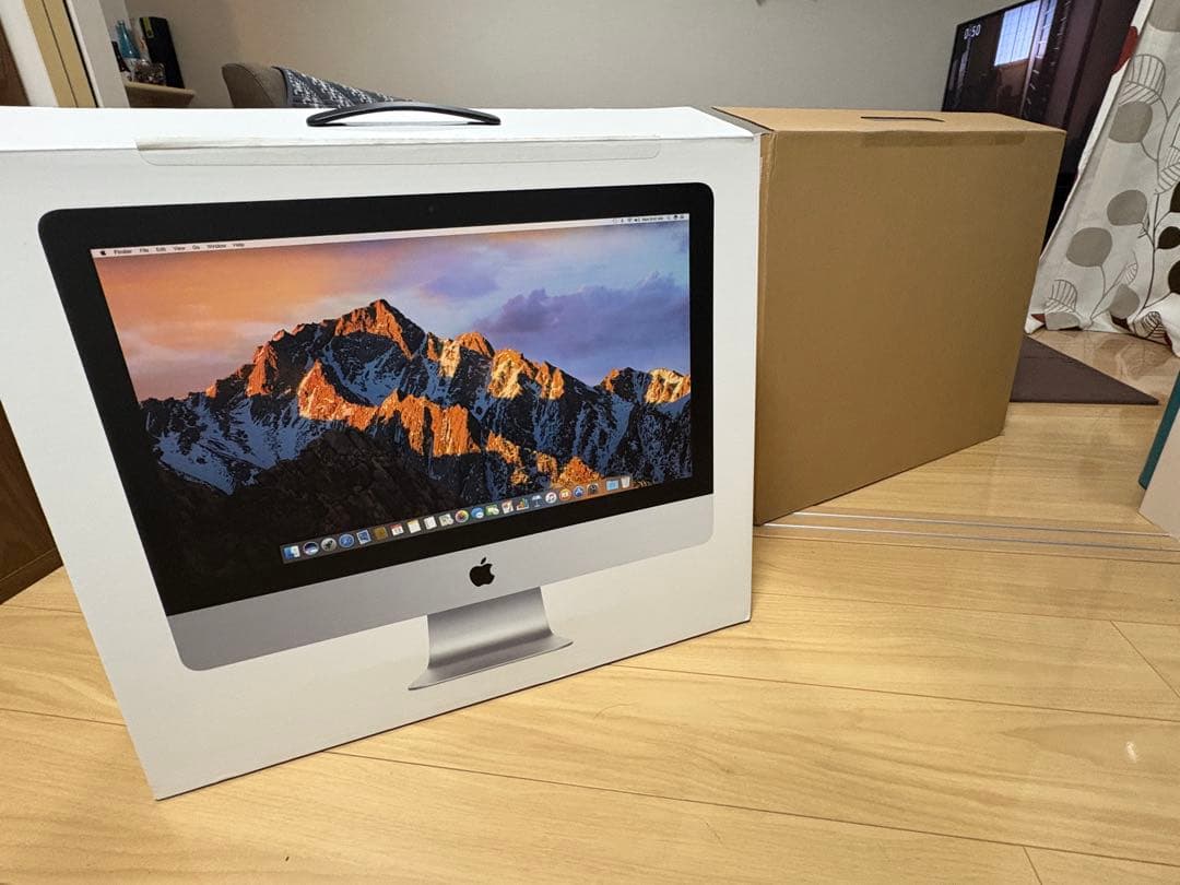 iMac Retina 4K 21.5インチ (2015)