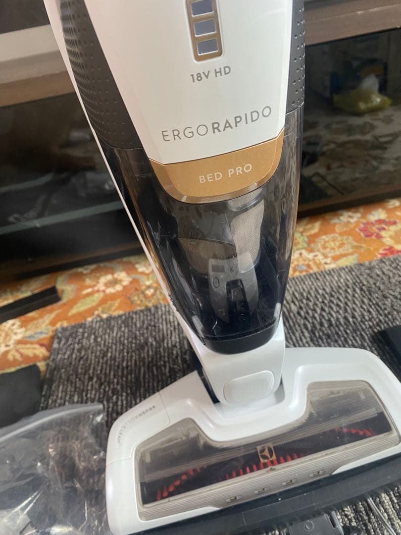 Electrolux Ergorapido Bed Pro 本体