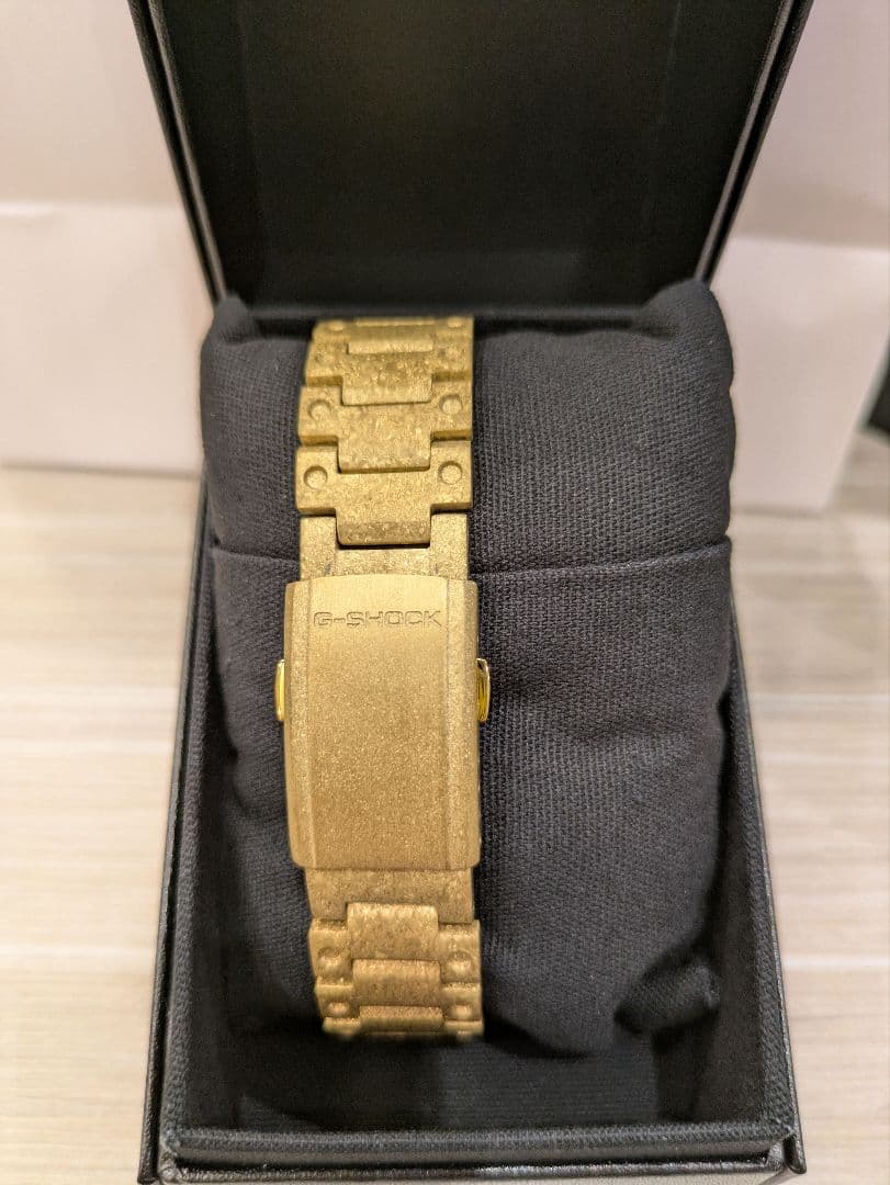 【新品】G-SHOCK 40周年 GMW-B5000PG-9JR　電波ソーラー