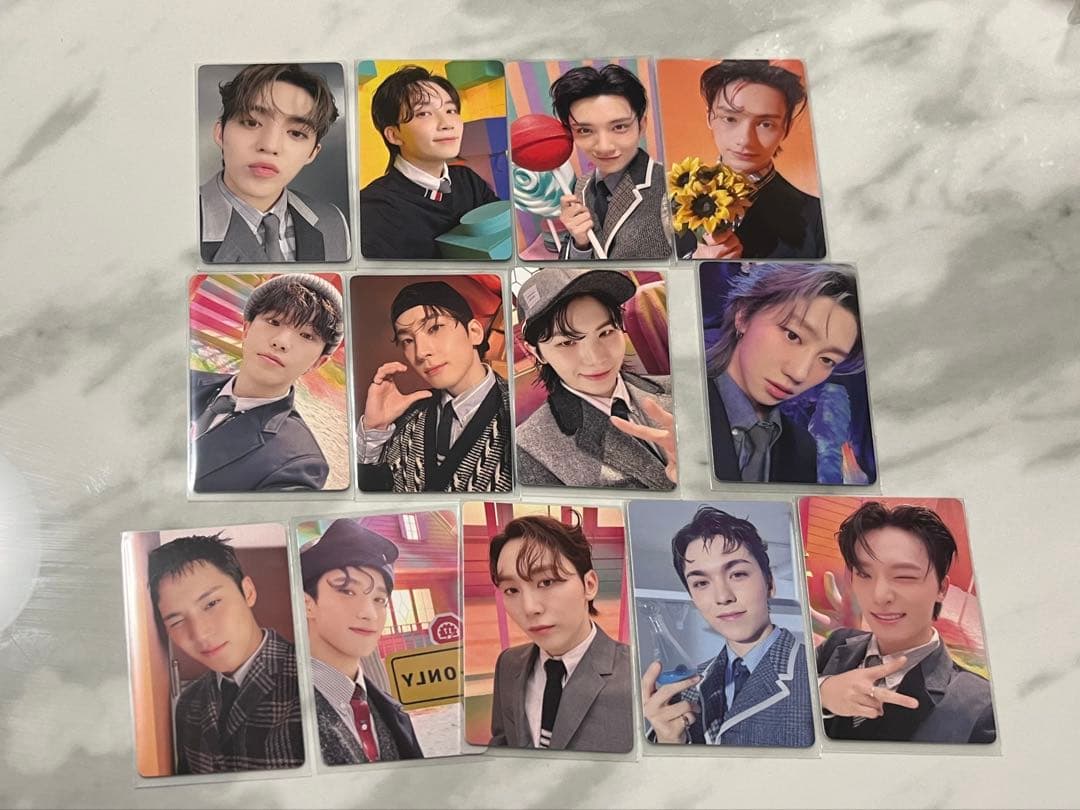 セブチ 中華 中国 一直娯 ヨントン トレカ yzy SEVENTEEN