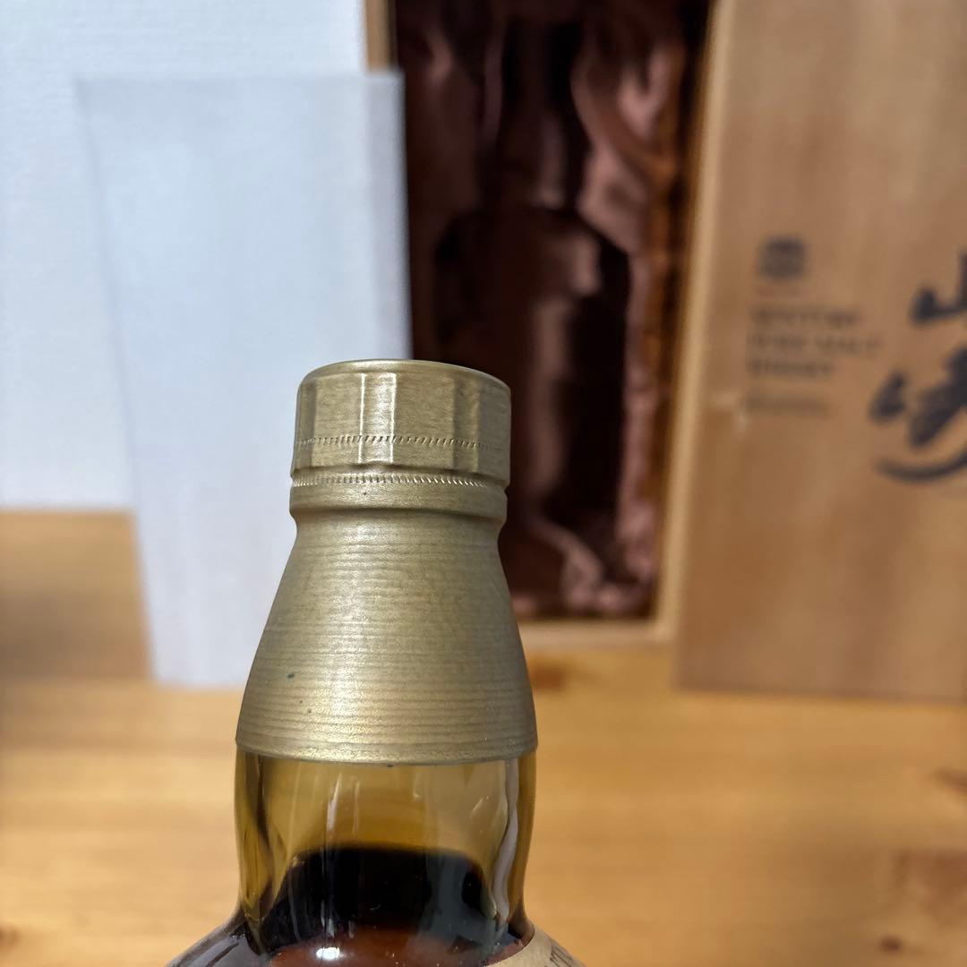 サントリーピュアモルトウイスキー　山崎　特級760ml 木箱付き　未開封❹