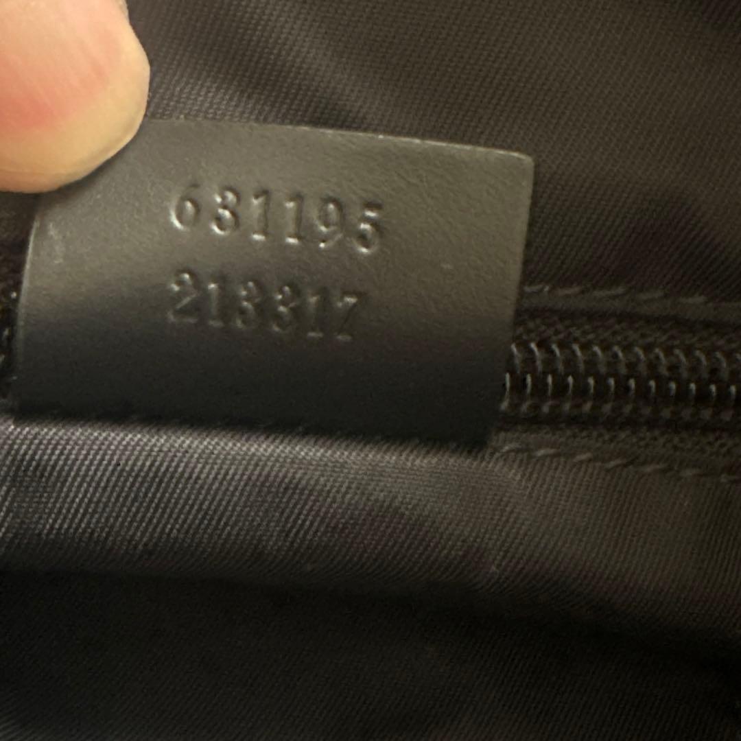 GUCCI クロスボディバッグ