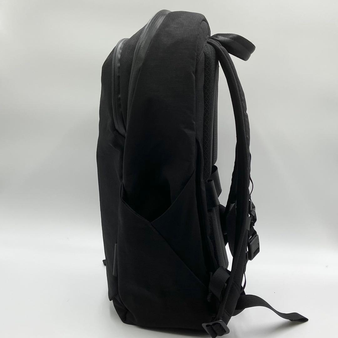 未使用級　ALPAKA BRAVO リュック　バックパック　23L ブラック