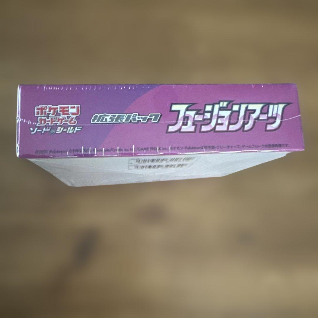 新品未開封ポケモンカードゲーム フュージョンアーツ ボックスソード&シールド