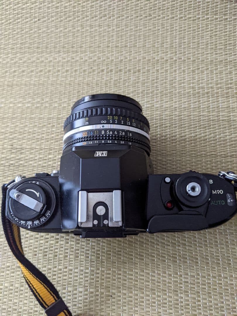 ⑦ニコン　Nikon EM 　一眼レフカメラ