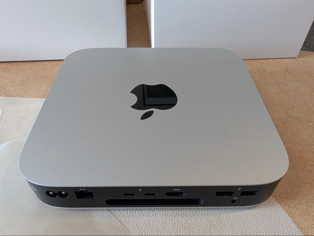 AppleMacmini シルバーM2 256GB 2023モデル