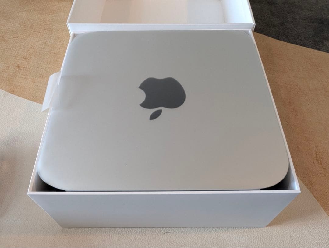 AppleMacmini シルバーM2 256GB 2023モデル
