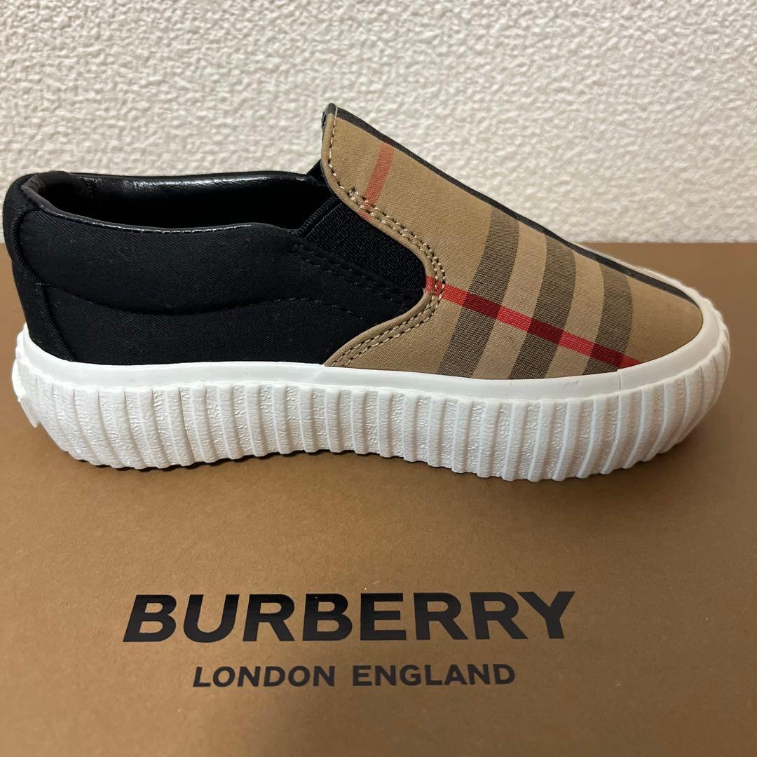 BURBERRY チェック柄 スリッポンスニーカー