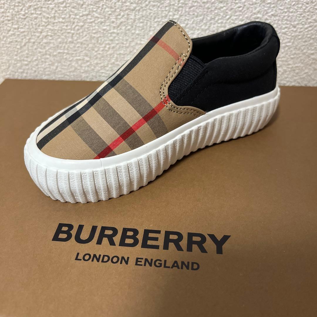 BURBERRY チェック柄 スリッポンスニーカー