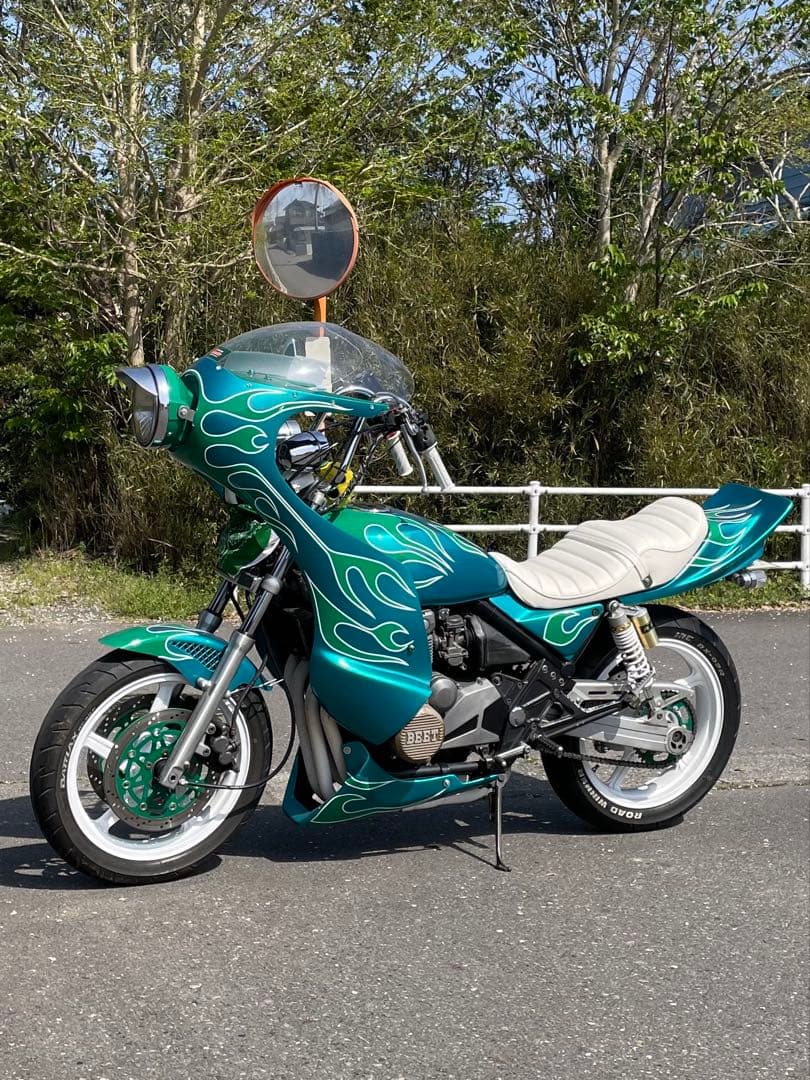 ゼファー400 外装