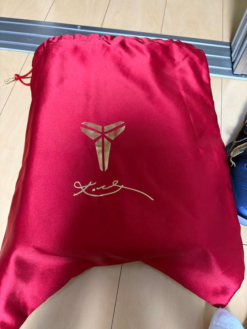 コービー5プロトロブラックマンバ