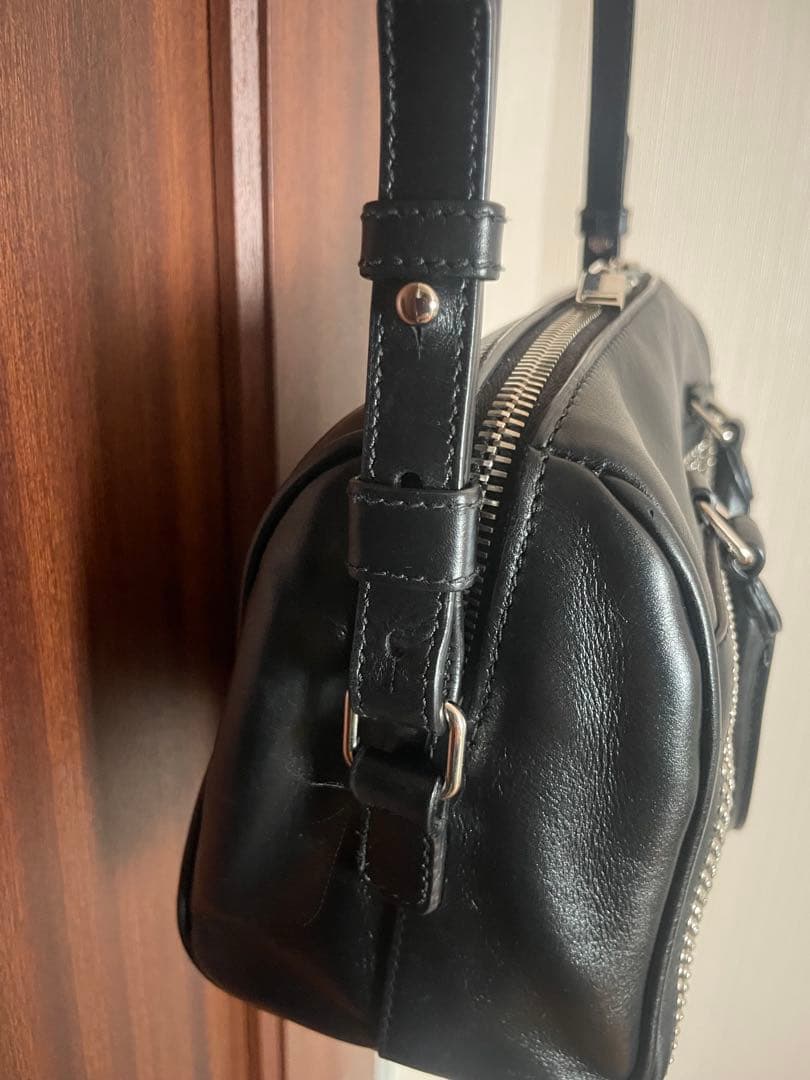 SAINT LAURENT サンローランショルダーバッグ　ベイビーダッフル