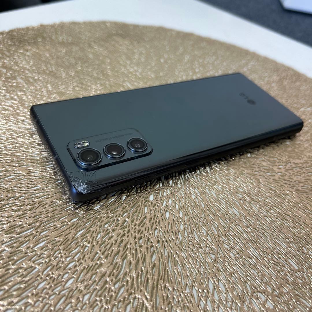 LG ウイングLM-F100VM(AT&T版)デュアルスクリーン対応 本体