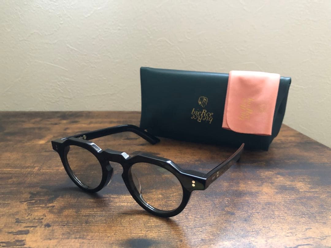 bieRce 402 BLACK ベージュレンズ　【VIBECA&Co.】