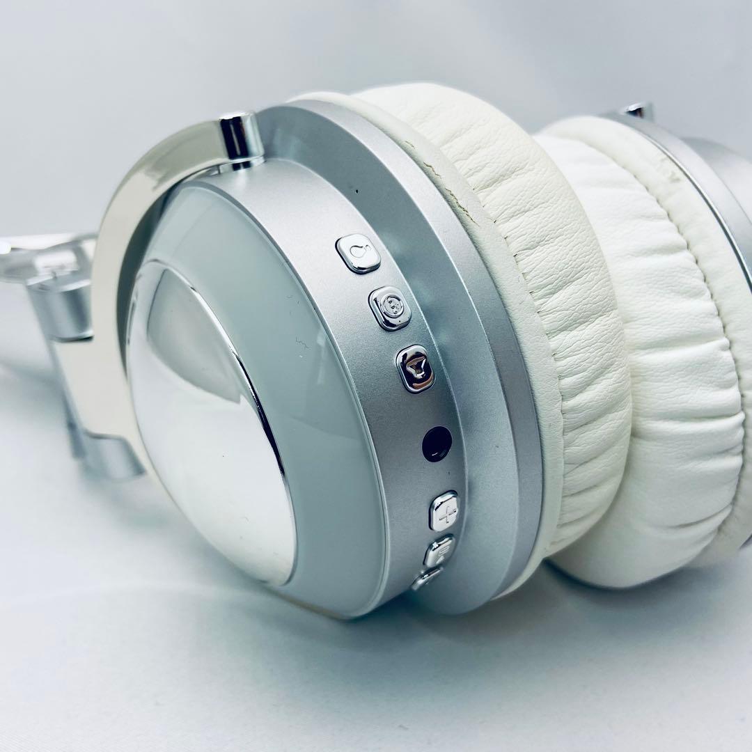 【限定】Ariana Grande × Brookstone ネコ耳ヘッドホン