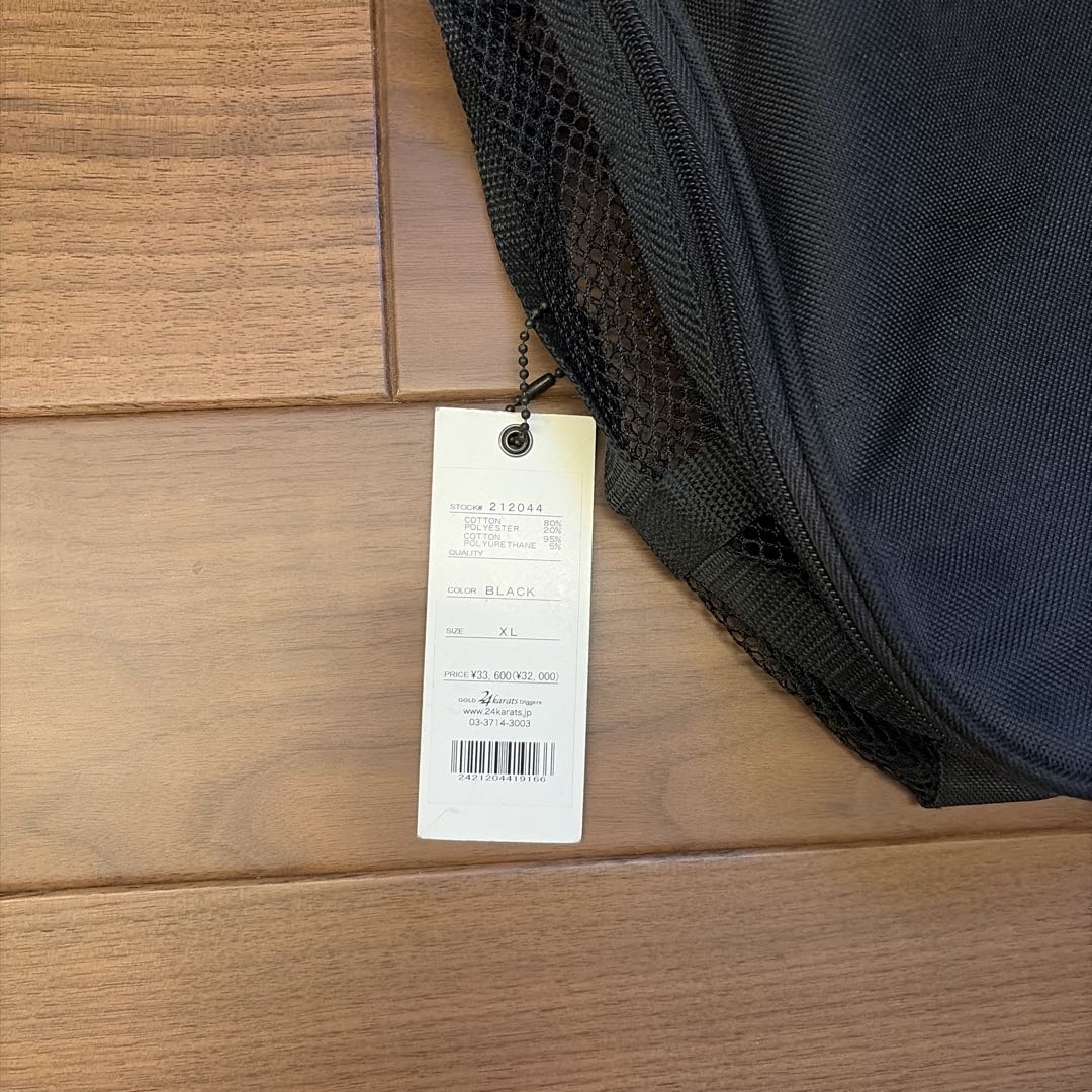 24KARATS ベルベット フード付きジャージ　ショートパンツ２枚