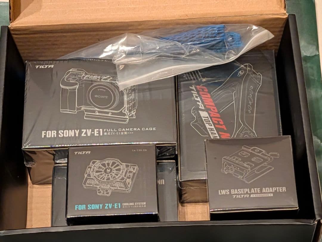 デジタルカメラ TILTA Camera Cage for Sony ZV-E1 Pro Kit